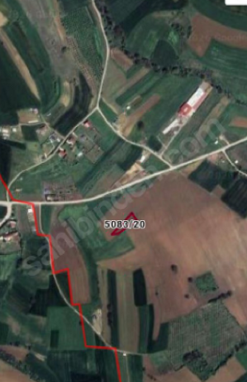 ADAPAZARI AŞIRLAR'DA SATILIK TARLA